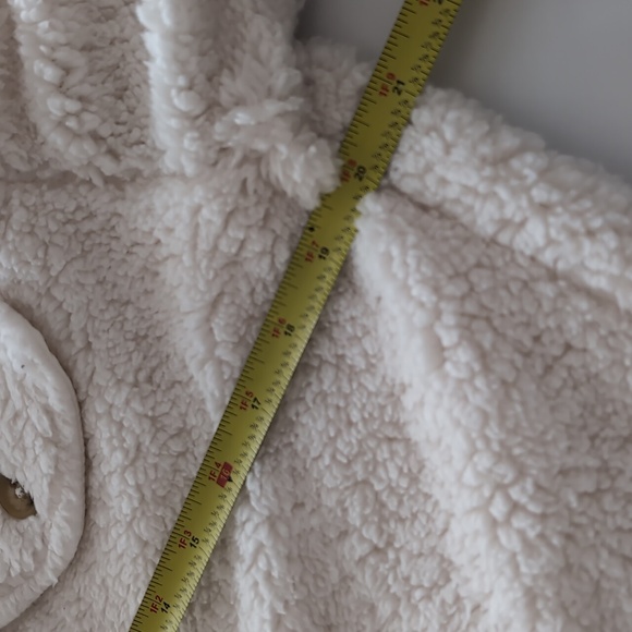 Fleece shacket - Picture 3 of 4